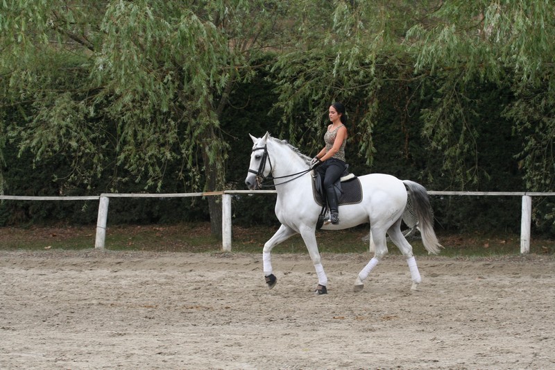 La Amazona Internacional Teresa Jauquicoa ha impartido un Clinic en Navarra